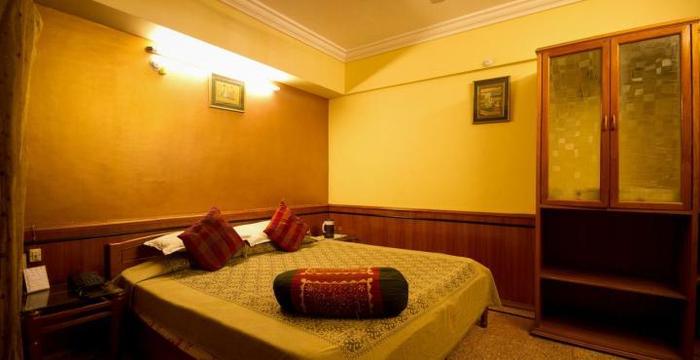 Hotel krishna Lila Regency